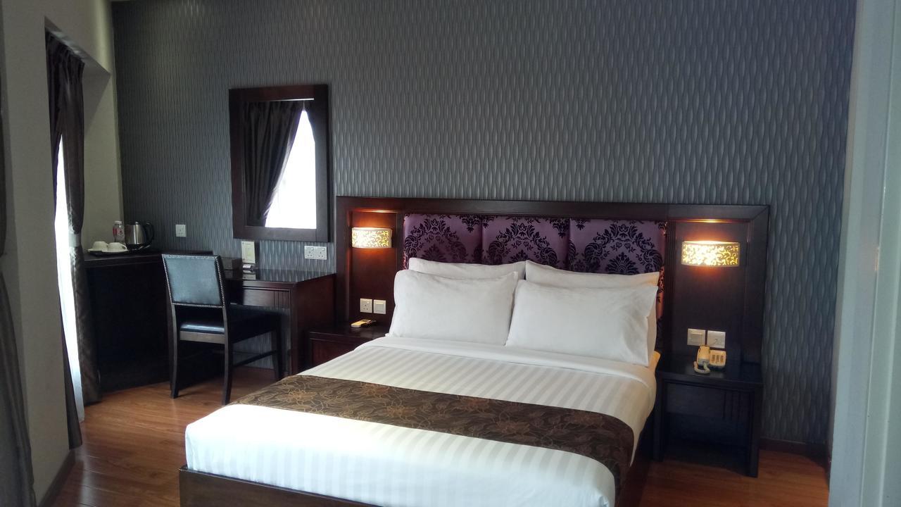 Castello Hotel كولايْ المظهر الخارجي الصورة